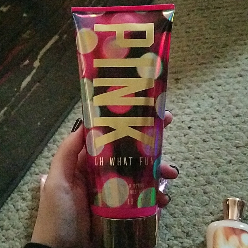 PINK Oh What Fun